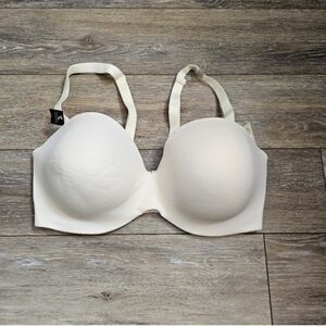 Elegant Cream Women's Bra Sz 40ddd